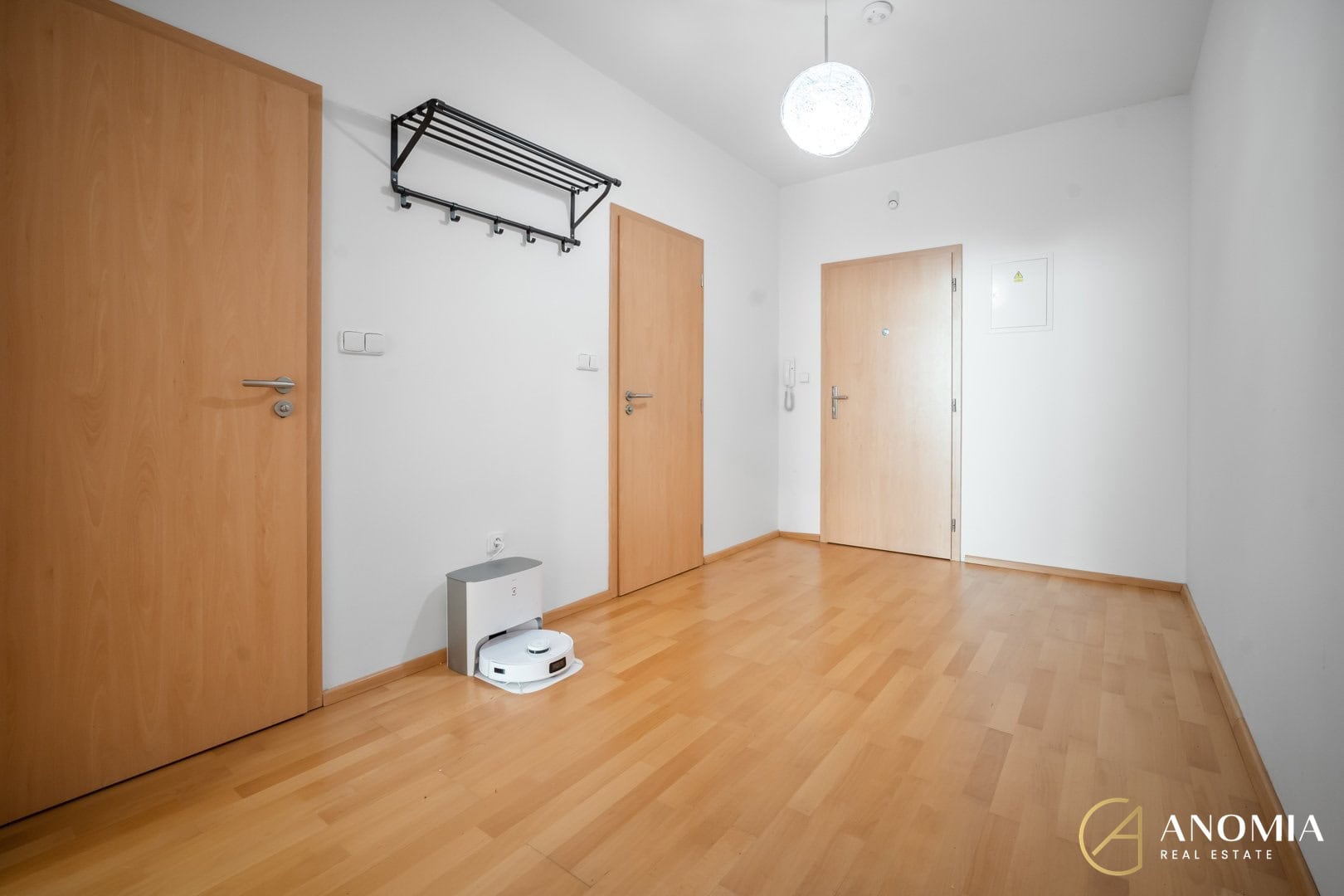 1920x1920wm2404202128-cc6e4-pronajem-bytu-3-kk-63m2-terasa-9m2-foto-17-f23a247aa0-2212333431