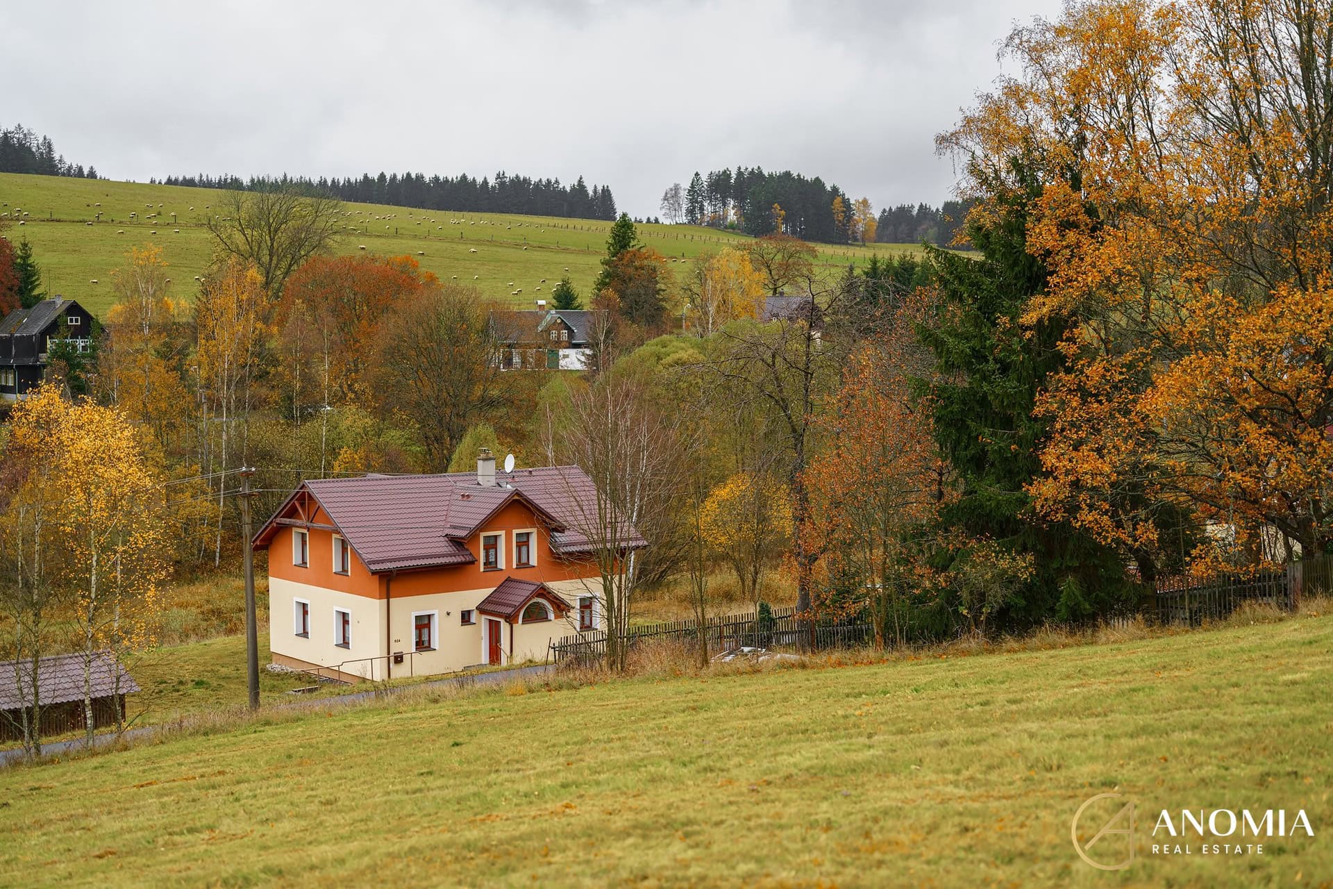 1920x1920wm2404202128-f5eba-prodej-rodinneho-domu-180-m2-pozemek-3-414-m2-dsc05034-97c4247aa0-3475202736