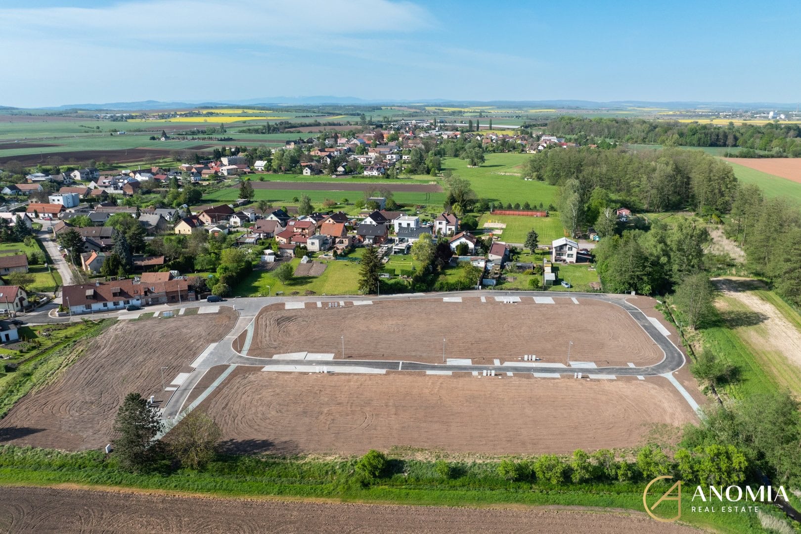1920x1920wm2404202128-16428-prodej-rodinneho-domu-152-m2-pozemek-717-m2-dji-0324-5e68247aa0-160057635