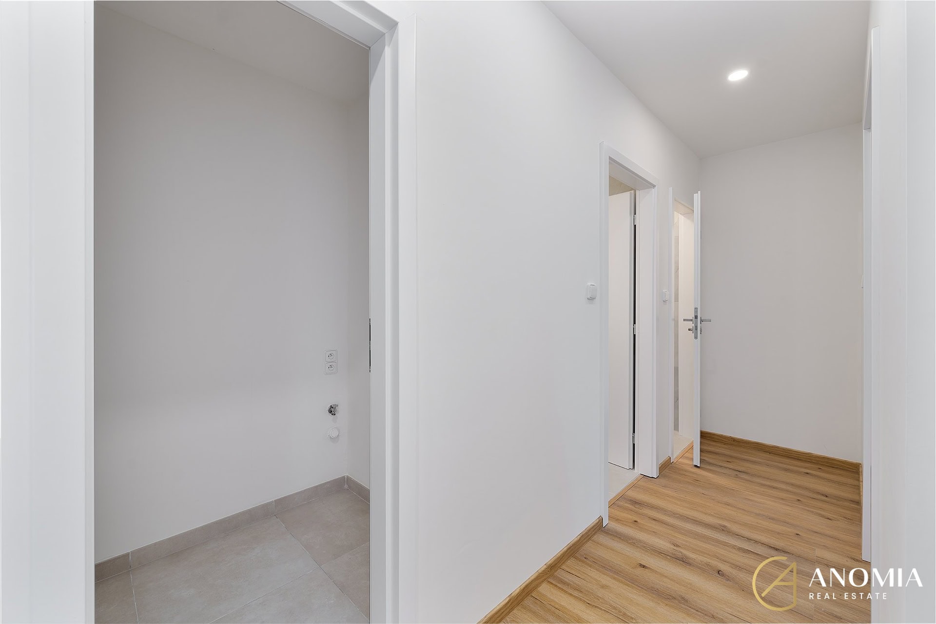 1920x1920wm2404202128-01f79-prodej-bytu-4-kk-73-m2-praha-kobylisy-dsc06711-fe9a247aa0-3665836349-1