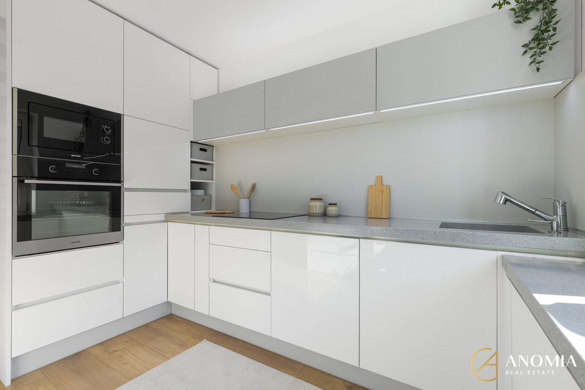 1920x1920wm2404202128-fed43-prodej-rodinneho-domu-200-m2-krnov-pod-bezrucovym-vrchem-0f2a1849-e3a2247aa0-3608957637