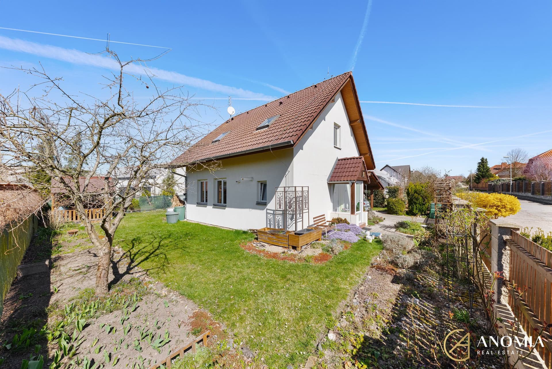 1920x1920wm2404202128-48847-prodej-rodinneho-domu-3-kk-11577-m2-pozemek-460-m2-kvetnice-u-prahy-dsc00889-52cd3bf9d0-271699924