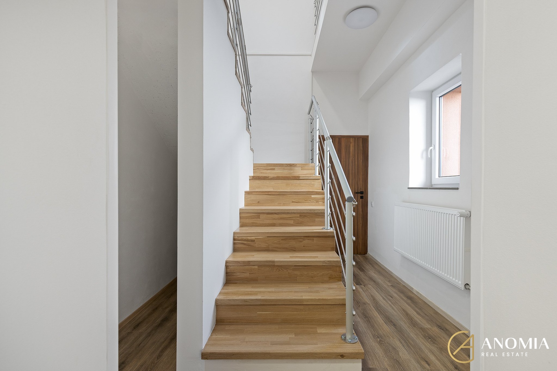 1920x1920wm2404202128-eddd2-prodej-rodinneho-domu-152-m2-brno-malomerice-0f2a6272-9b80247aa0-281032878