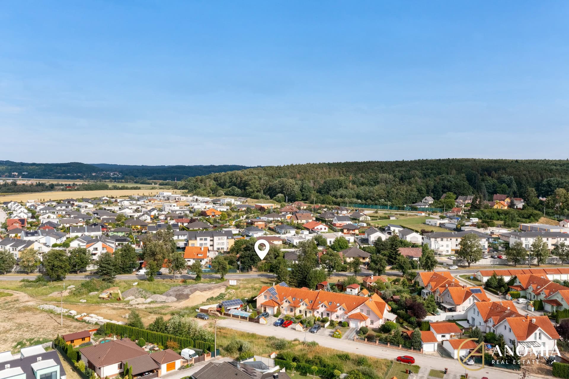 1920x1920wm2404202128-c8610-prodej-pozemku-pro-vystavbu-rodinneho-domu-756-m2-vcelna-dji-0161-8f633bf9d0-3231321336