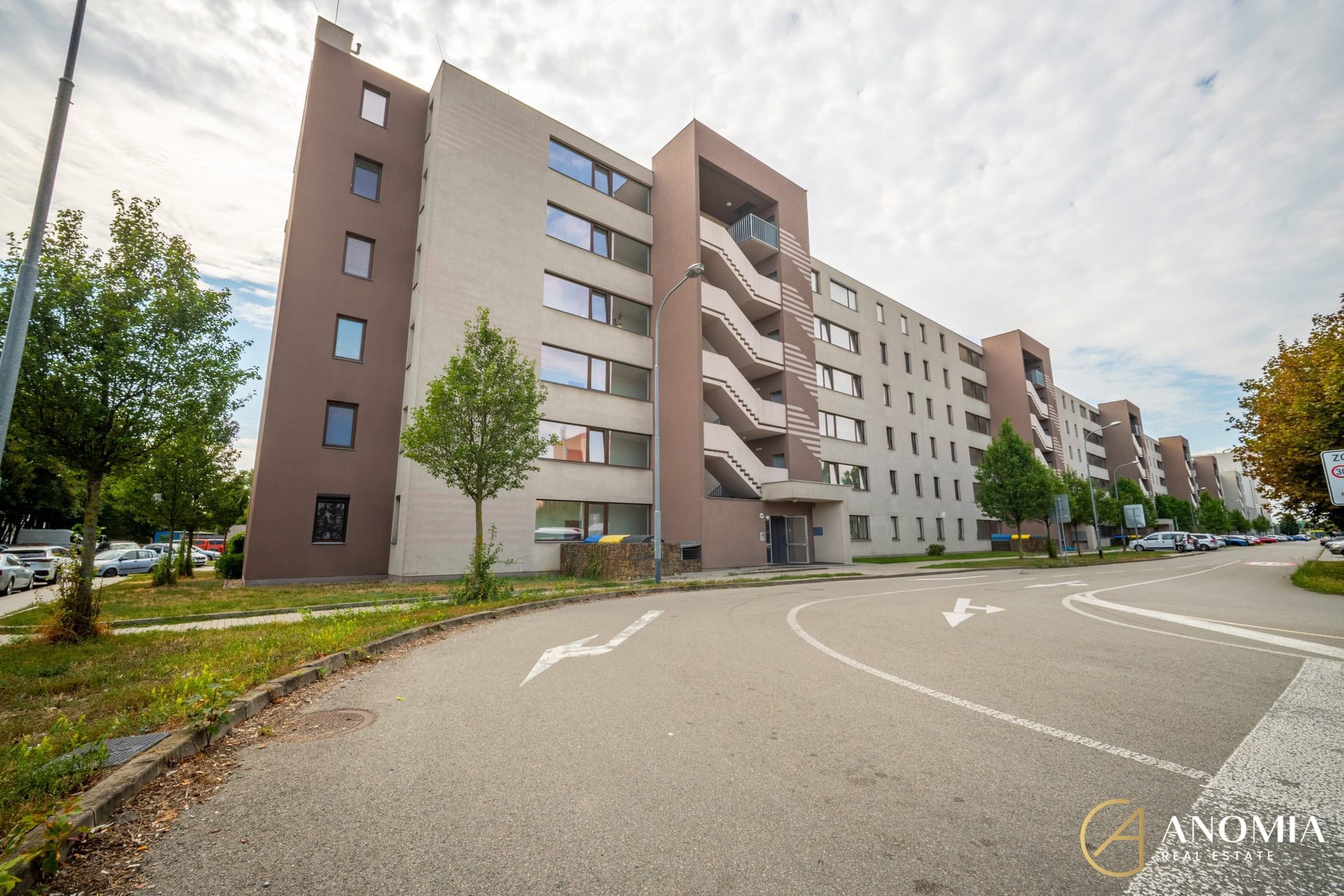 1920x1920wm2404202128-02801-prodej-bytu-2-kk-52-m2-brno-slatina-dsc06277-hdr-db2d3bf9d0-3730947366
