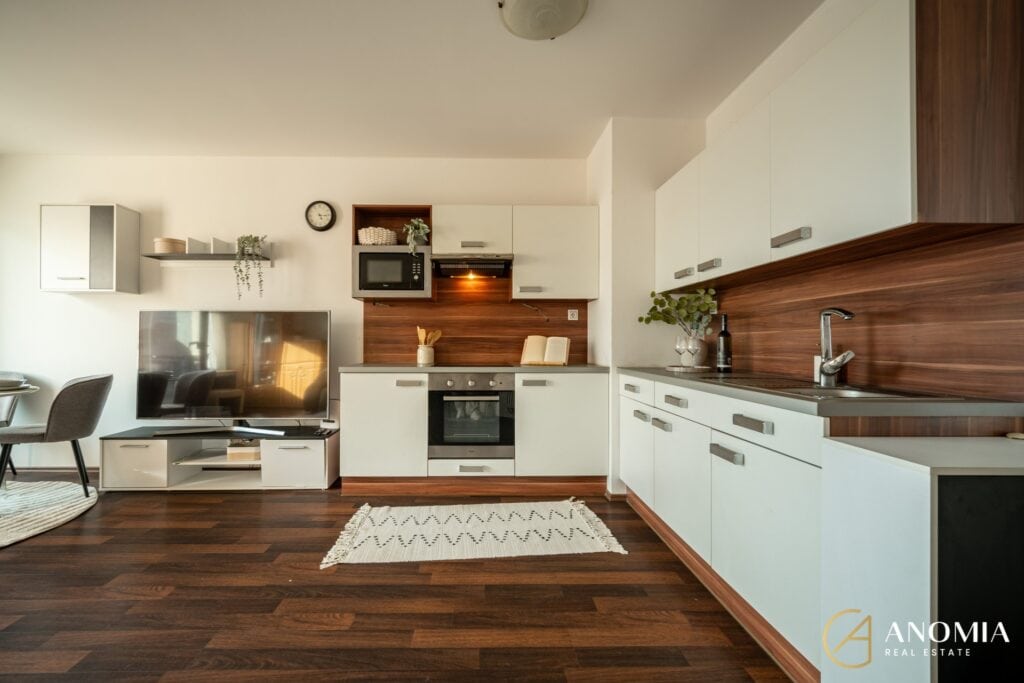 1920x1920wm2404202128 9133b prodej bytu 2 kk 52 m2 brno slatina dsc06332 hdr 36683bf9d0 741077356